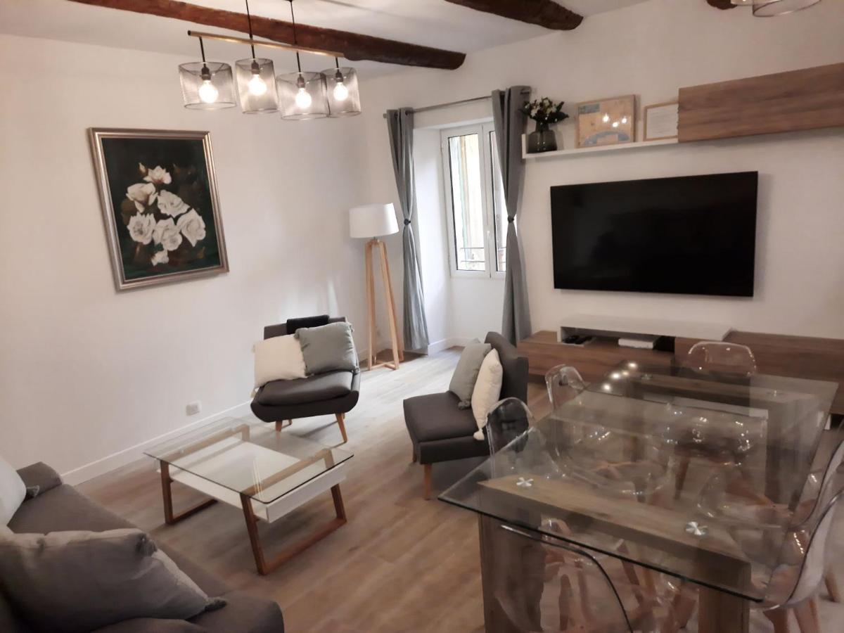 Beautiful Old Town Flat, Near The Beach Nizza Exterior foto